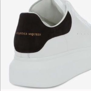 Sale. Alexander McQueen Leather sneakers